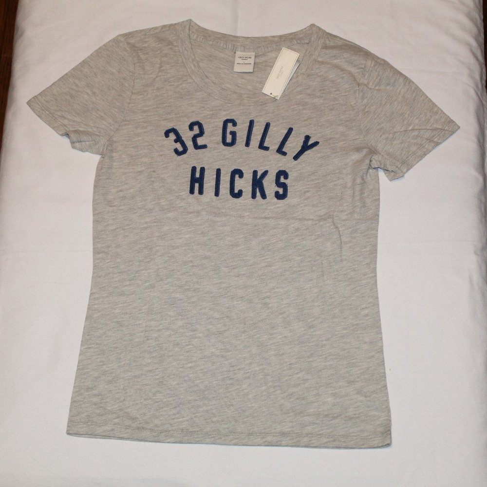 NWT Gilly Hicks T-Shirt